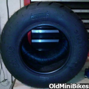 8" Burris Grooved Tire