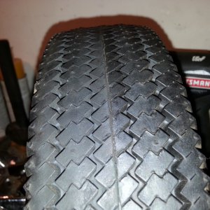 NOS Double sided double Indian Head sawtooth Carlisle tire