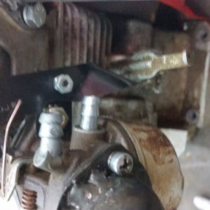 Throttle/governor linkage 1