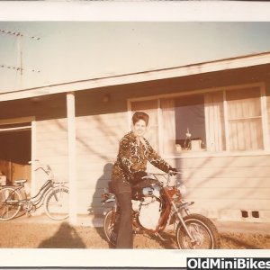 mom-on-her-motorcycle11