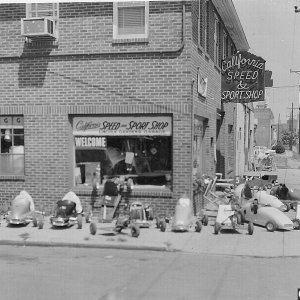 vintage_mini_bike_family_photo2