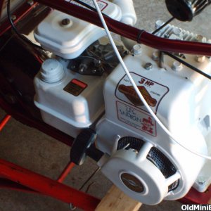 Briggs and Stratton 3hp Re-Paint