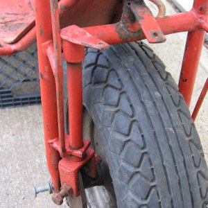 Homelite Trail King not original front brakes