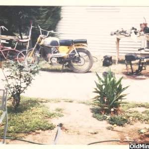 Taco frame to the right  (1968)