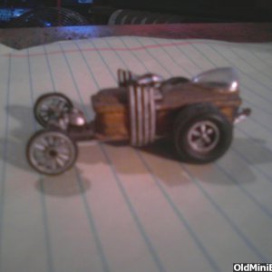 Small metal Dragula car, HAND CARVED !