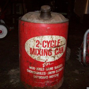 vintage gas can for Mini Bikes