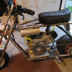 minidragbike build 2012  footpegs installed