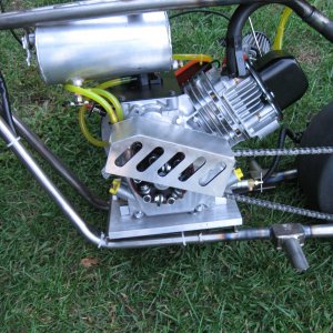 minidragbike build 2012   reworked chainguard 2