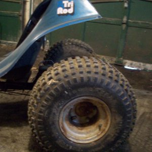 Vintage Tri Rod